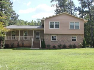 1996 Hill Rd, Marietta, GA 30062