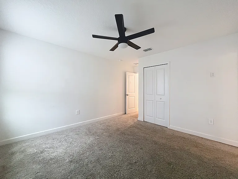 11424 Listening Dr — Photo 43