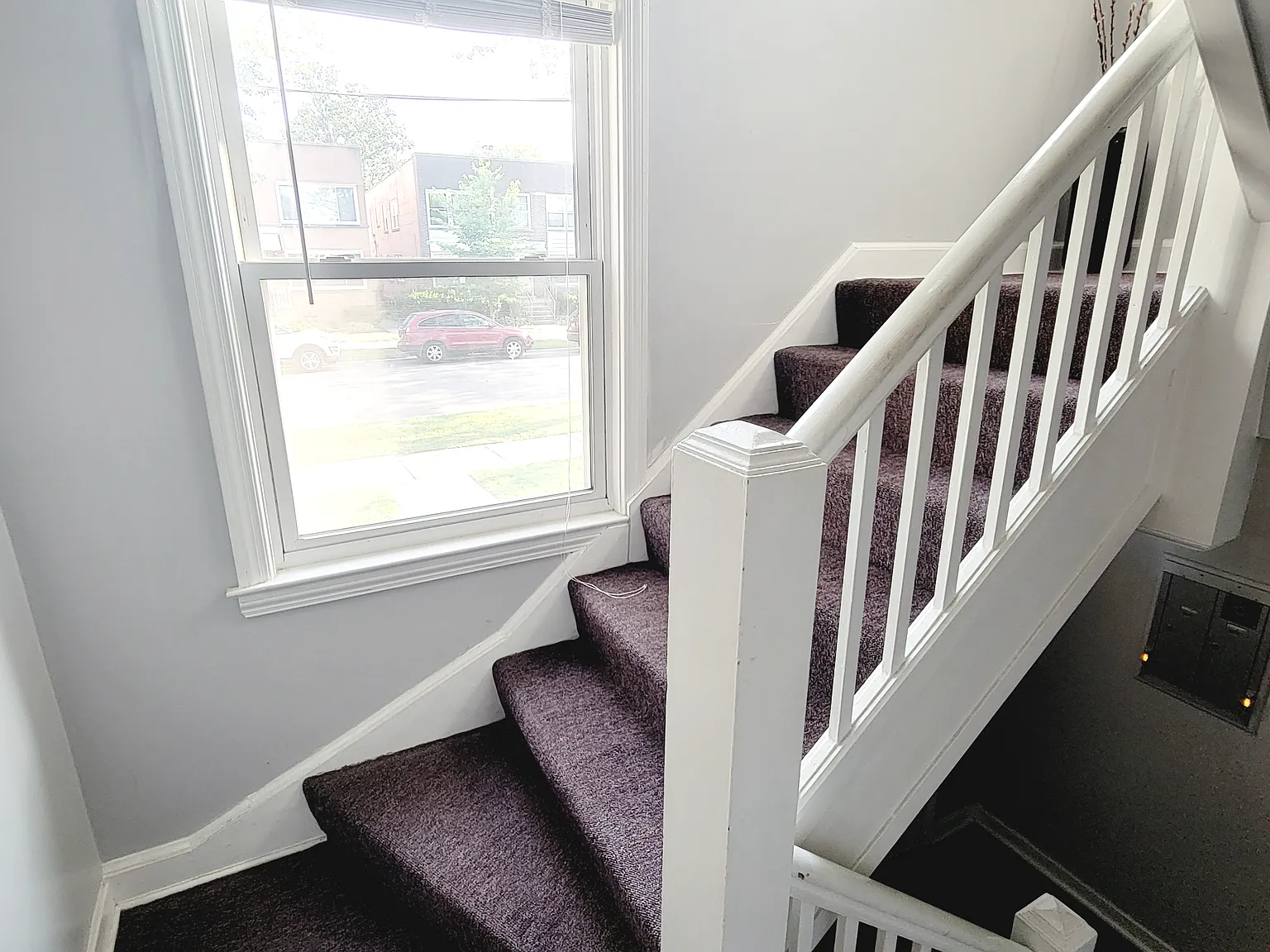 2 bed, 900 sqft, $1,800 — Photo 2