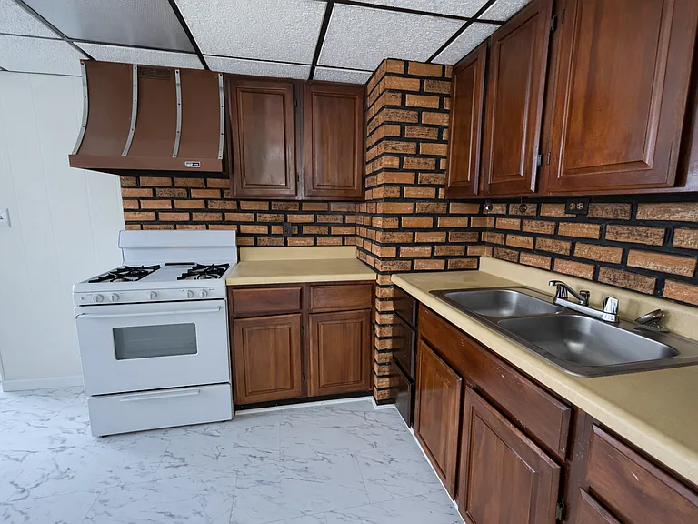 508 River Rd — Photo 7