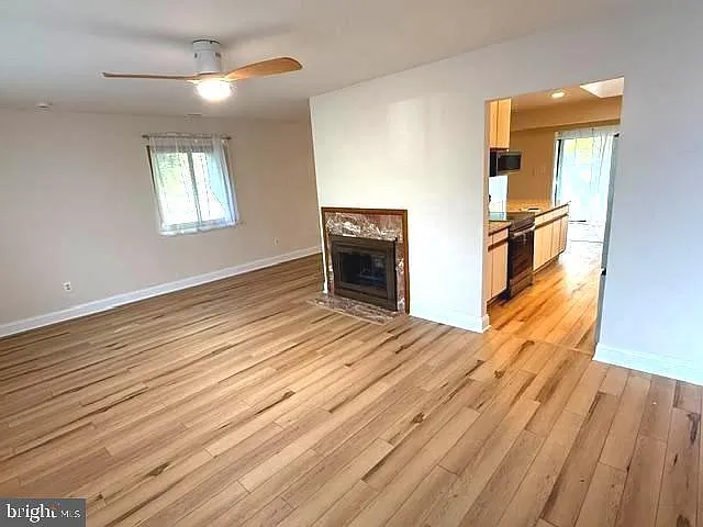 30 E Bluebell Ln — Photo 4
