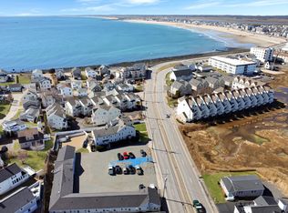 Century House Condominium, Hampton, NH 03842