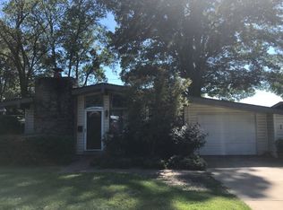 1429 Trelane Ave, Saint Louis, MO 63126