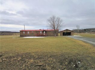 11294 Bixby Hill Rd, Delevan, NY 14042