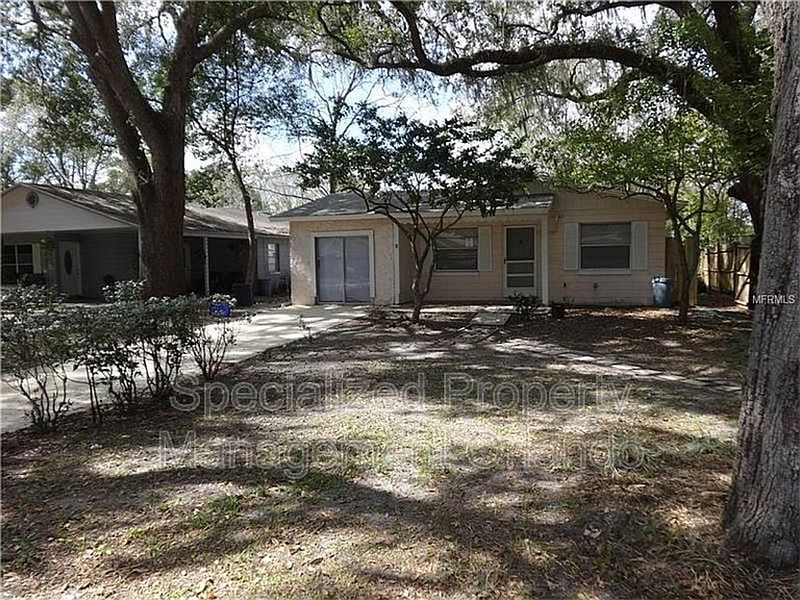 1st image of 2526 Poinsetta Ave