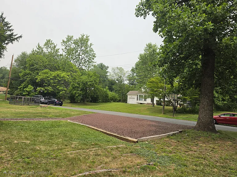 398 Convent Rd — Photo 36