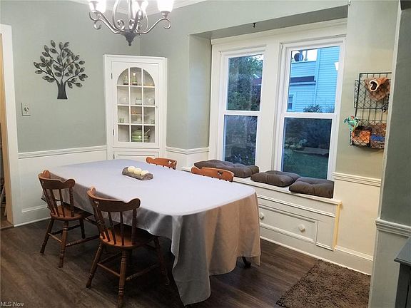 3rd image of 3003 Cypress Ave