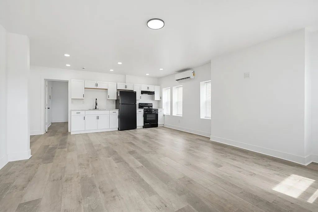 1 bed, 562 sqft, $1,100 — Photo 2