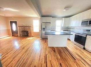 151 W Pulaski Rd, Huntington Station, NY 11746