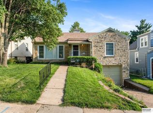 6335 William St, Omaha, NE 68106