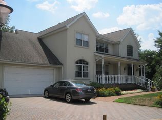 2600 Columbus Ave, Bellmore, NY 11710