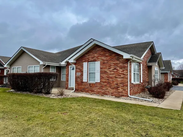 1004 N Woodlawn Ave, Griffith, IN 46319