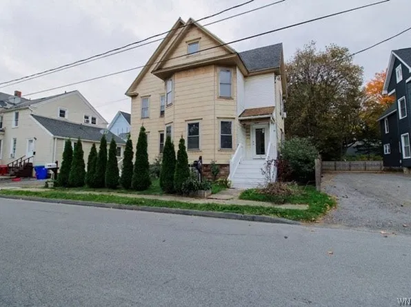 501-503 Ohio St, Medina, NY 14103