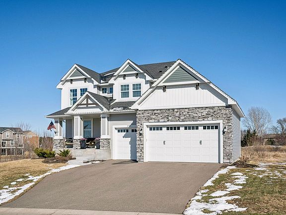 3rd image of 6582 Bridle Path