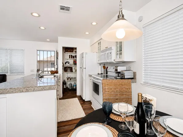 72682 Bursera Way Unit 4, Palm Desert, CA 92260