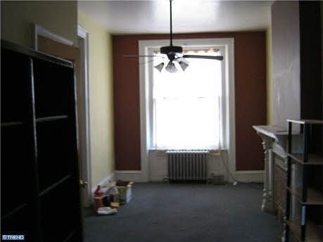 2nd image of 1414 Wharton St