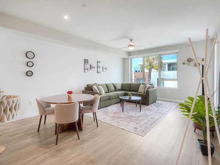 355 N Cleveland St #307 — Photo 6