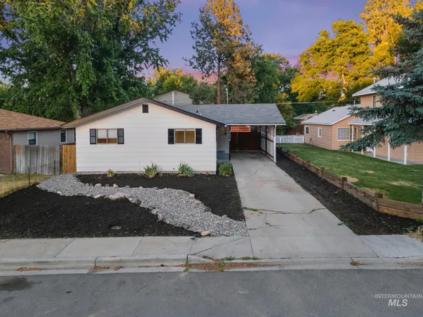 2238 S Latah St, Boise, ID 83705