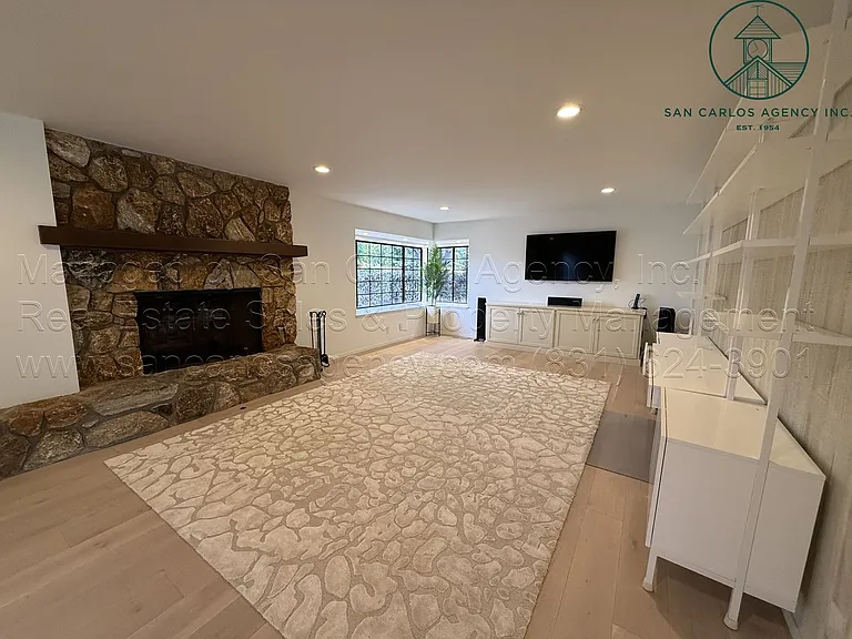 8072 Lake Pl — Photo 9