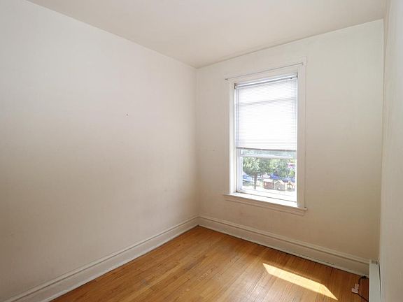 3rd image of 4531 N Western Ave #3