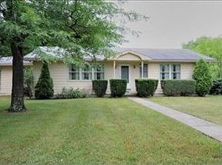 210 Anthony Ln, Zanesville, OH 43701
