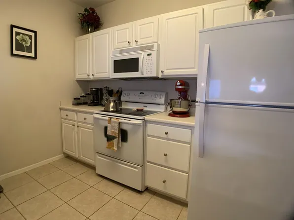 6255 Beechtree Dr Unit 5102, West Des Moines, IA 50266