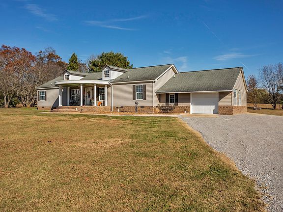 3rd image of 2673 McKnight Rd