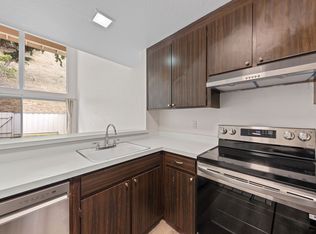 1242 Terra Nova Blvd #1, Pacifica, CA 94044