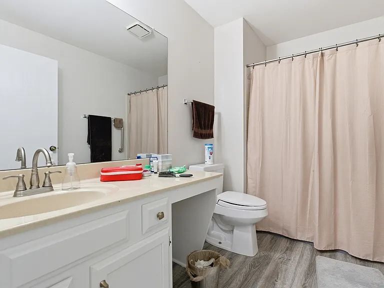 198 Camden Ct #Z1 — Photo 14
