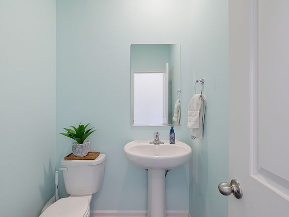 5th image of 2006 Serenity Ln