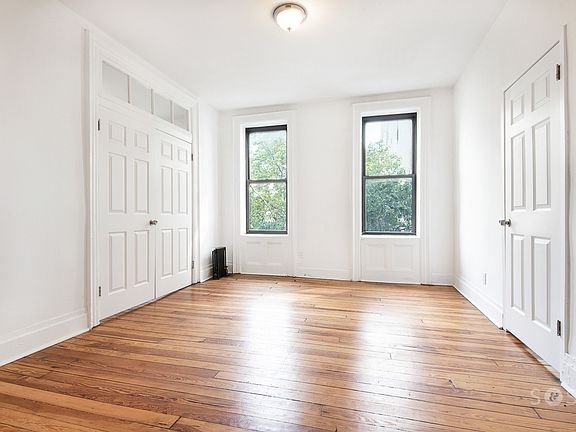 4th image of 26 Horatio St #5