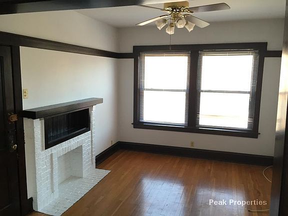 5th image of 1457 W Cornelia Ave APT 2