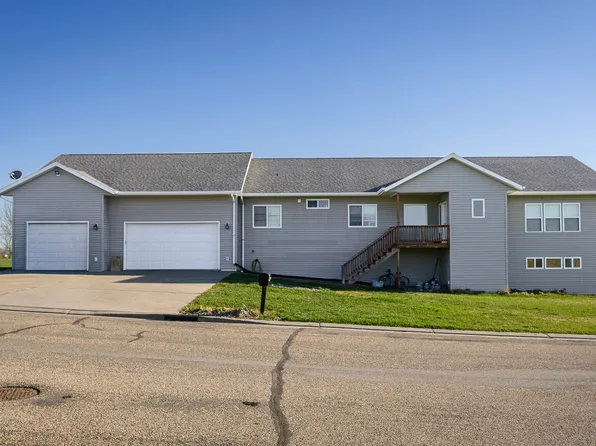900 Progress Pl, Underwood, ND 58576