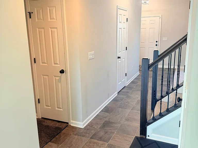 8951 Philmont Curve Dr — Photo 10