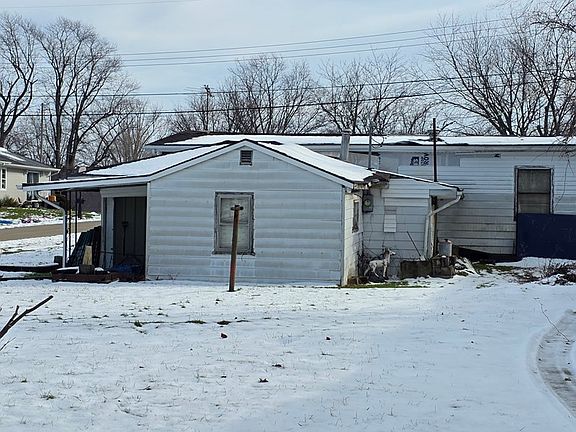 5th image of 246 Brown Ave