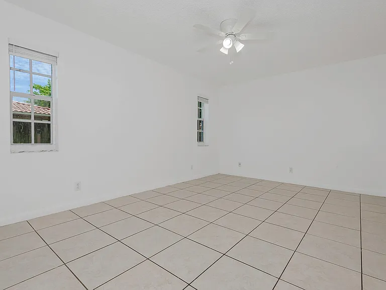8830 W Sample Rd #8 — Photo 14