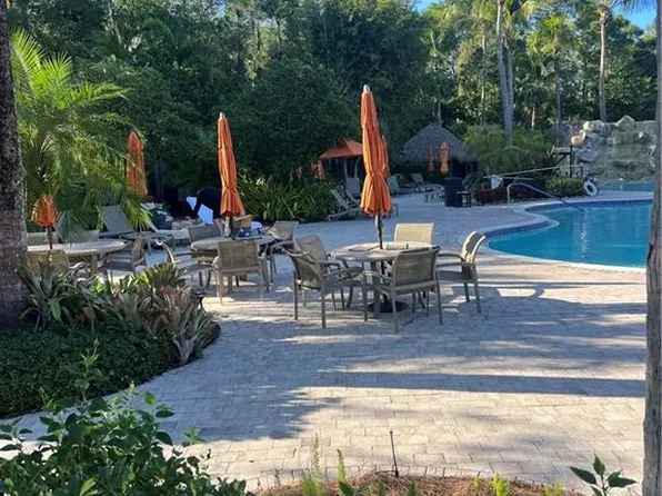 9081 Albion Ln S #65, Naples, FL 34113