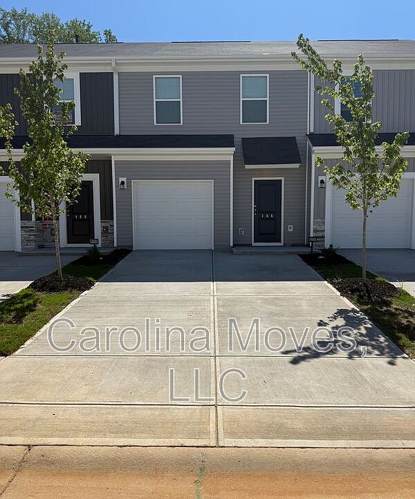1st image of 166 Randwick Ln