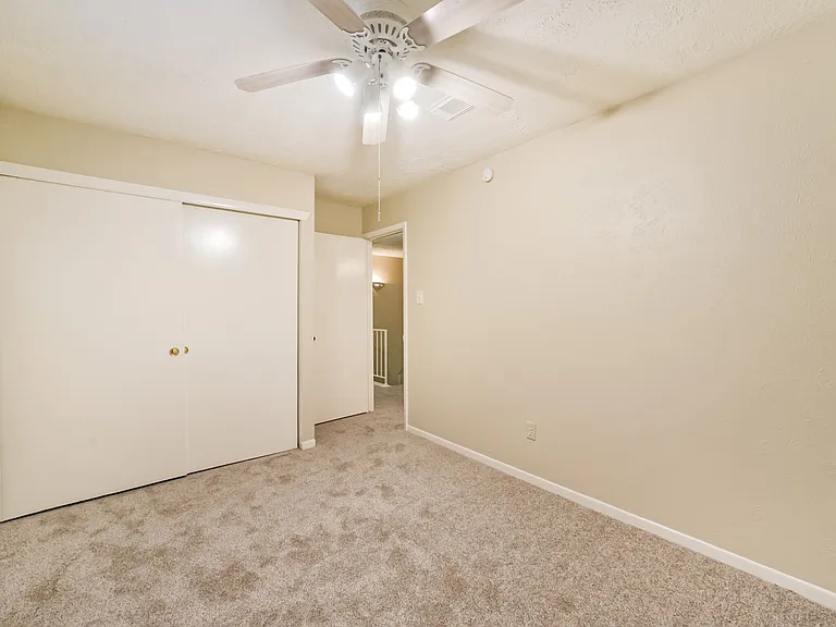 3 Hedgebell Ct — Photo 24