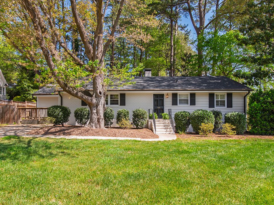 1st image of 908 Brookwood Dr