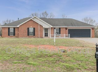 614 River Birch Dr, Prattville, AL 36067