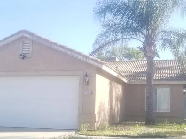 259 Sunny Meadow Dr, Bakersfield, CA 93308