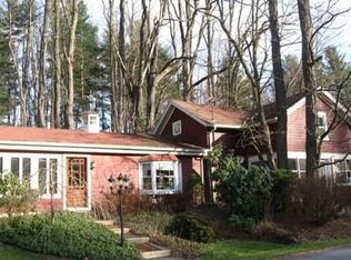 36 Hunt Rd, Hillsdale, NY 12529