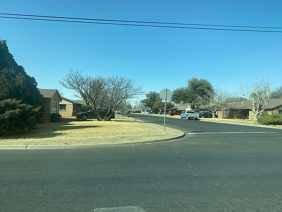 3rd image of 2804 Bonham Ave