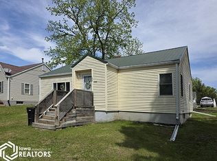 1208 Castle St, Ottumwa, IA 52501