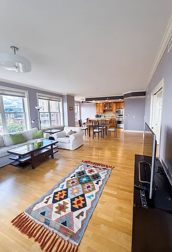 360 W Washington Ave #1001 Photo 1