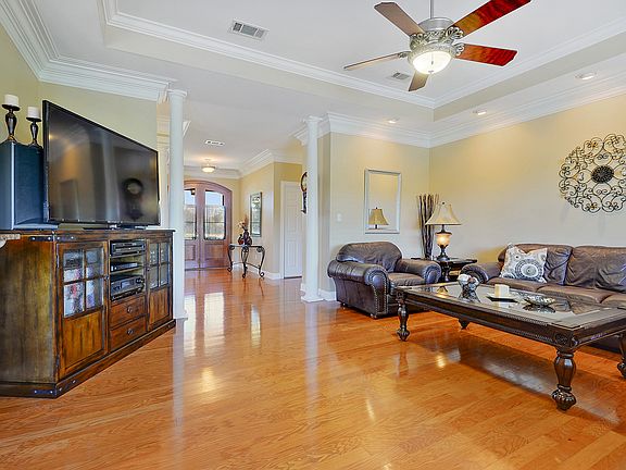 5th image of 1775 Ashland Dr