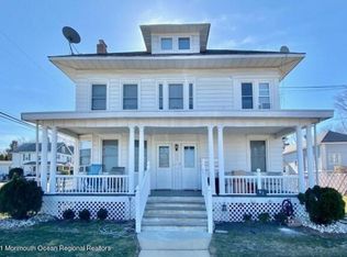 62 W Railroad Ave, Jamesburg, NJ 08831