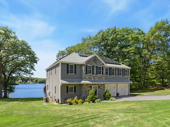 7 Grace St, North Chelmsford, MA 01863