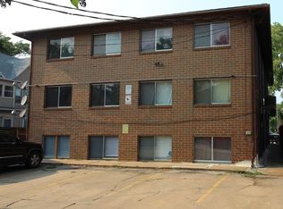 1123 F St #9, Lincoln, NE 68508